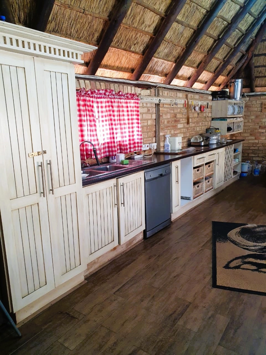 4 Bedroom Property for Sale in Deneysville Free State